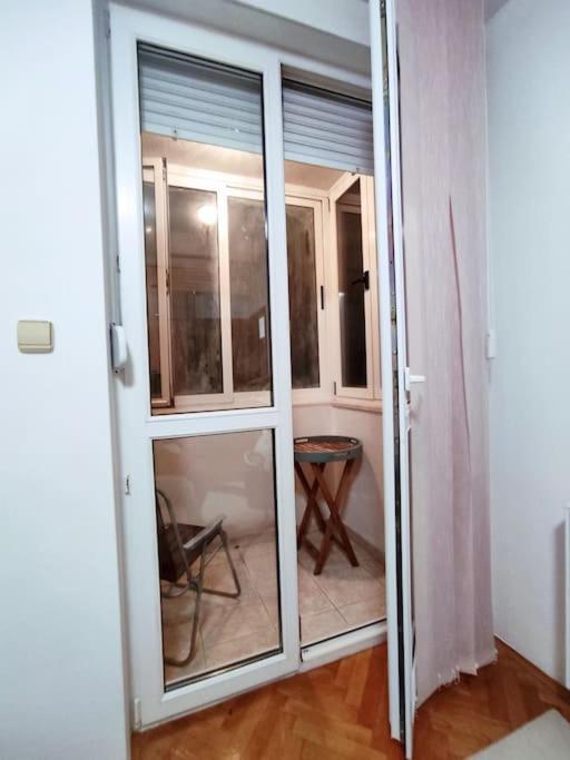 "Idea" Room With Free Parking 斯普利特 外观 照片